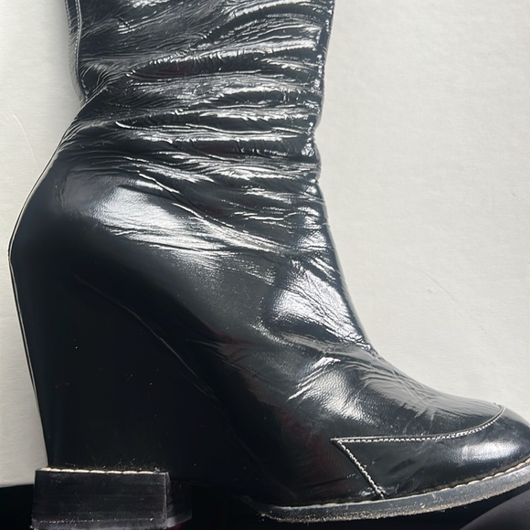 Authentic Chloe black knee high patent leather heel boots, size 7 - Picture 10 of 11